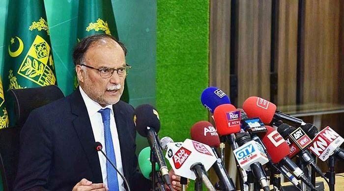 IPC Minister Ahsan Iqbal calls for restoring Pakistan-India sporting ties