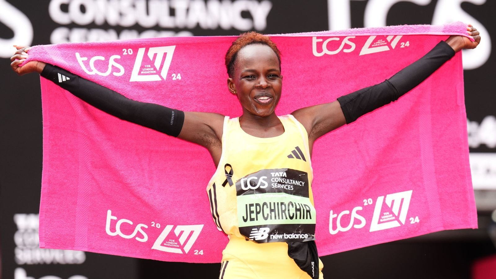 Peres Jepchirchir wins women’s London marathon | The Express Tribune