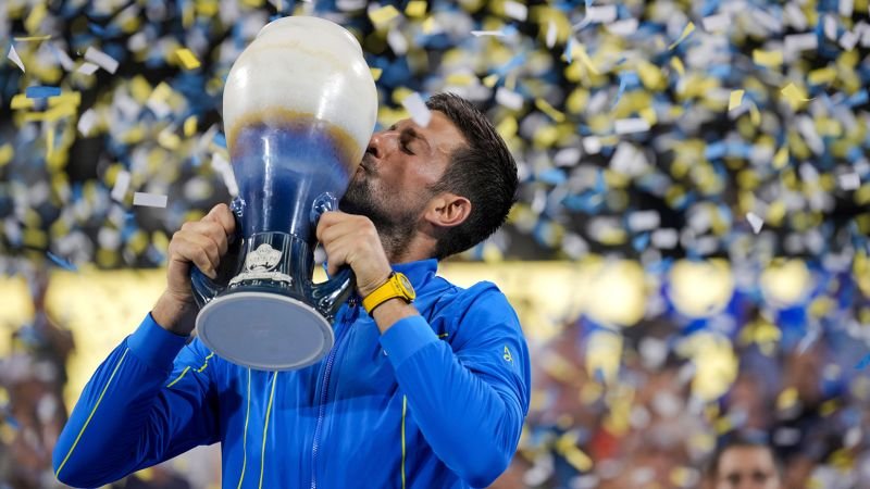 Novak Djokovic edges past Carlos Alcaraz to capture first tournament title in return to US soil | CNN