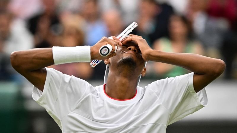 Christopher Eubanks’ Wimbledon dream run ends with loss to No. 3 Daniil Medvedev in quarterfinals | CNN