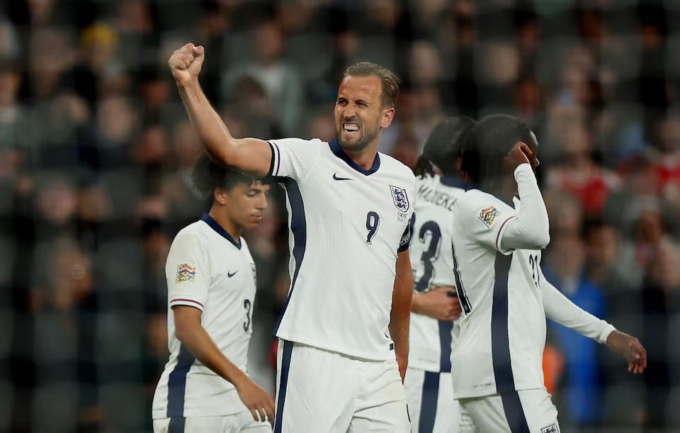 Kane celebrates 100th cap with brace | The Express Tribune