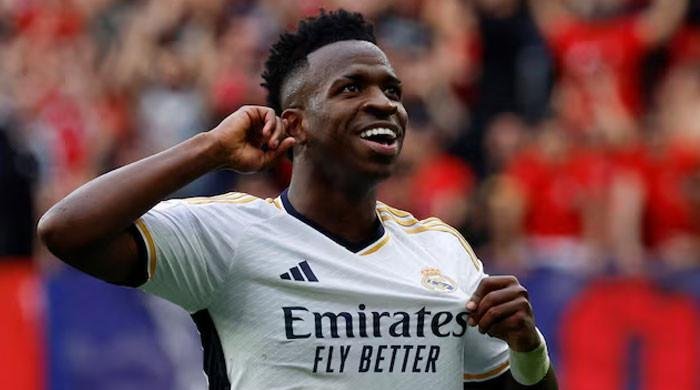 Vinicius Jr gets high praise from Brazil legend for major FIFA award